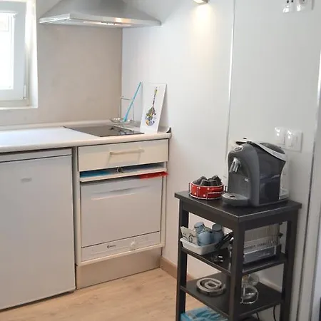 里斯本阿法玛公寓 *