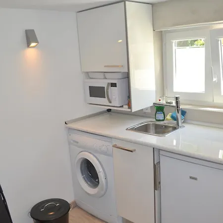 Alfama Apartament *